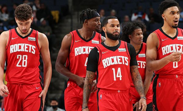 足在上届比 足在上届比