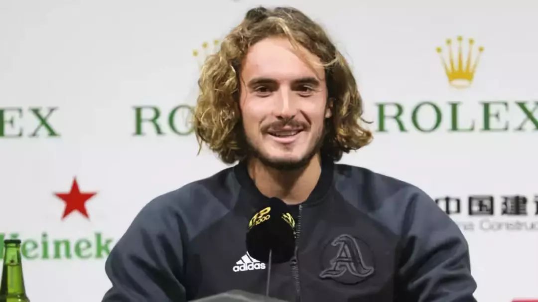 领球队在竞 领球队在竞